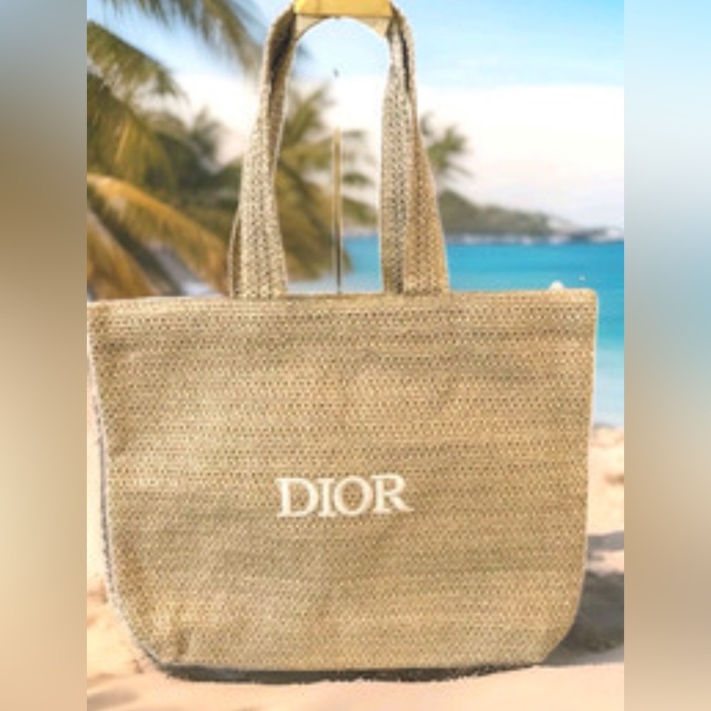 Christian Dior Large Straw/ Raffia Tote Bag GWP / VIP New. - Picture 2 of 10